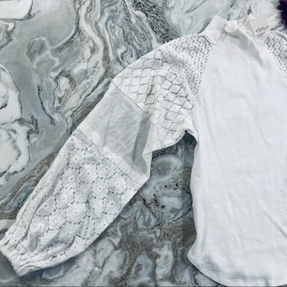 FREE PEOPLE Love Too Much Lace Sleeve Top In Ivory XS like new - Picture 8 of 13